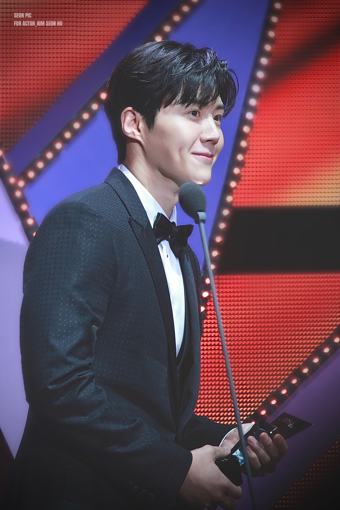 김선호의 최신 사진