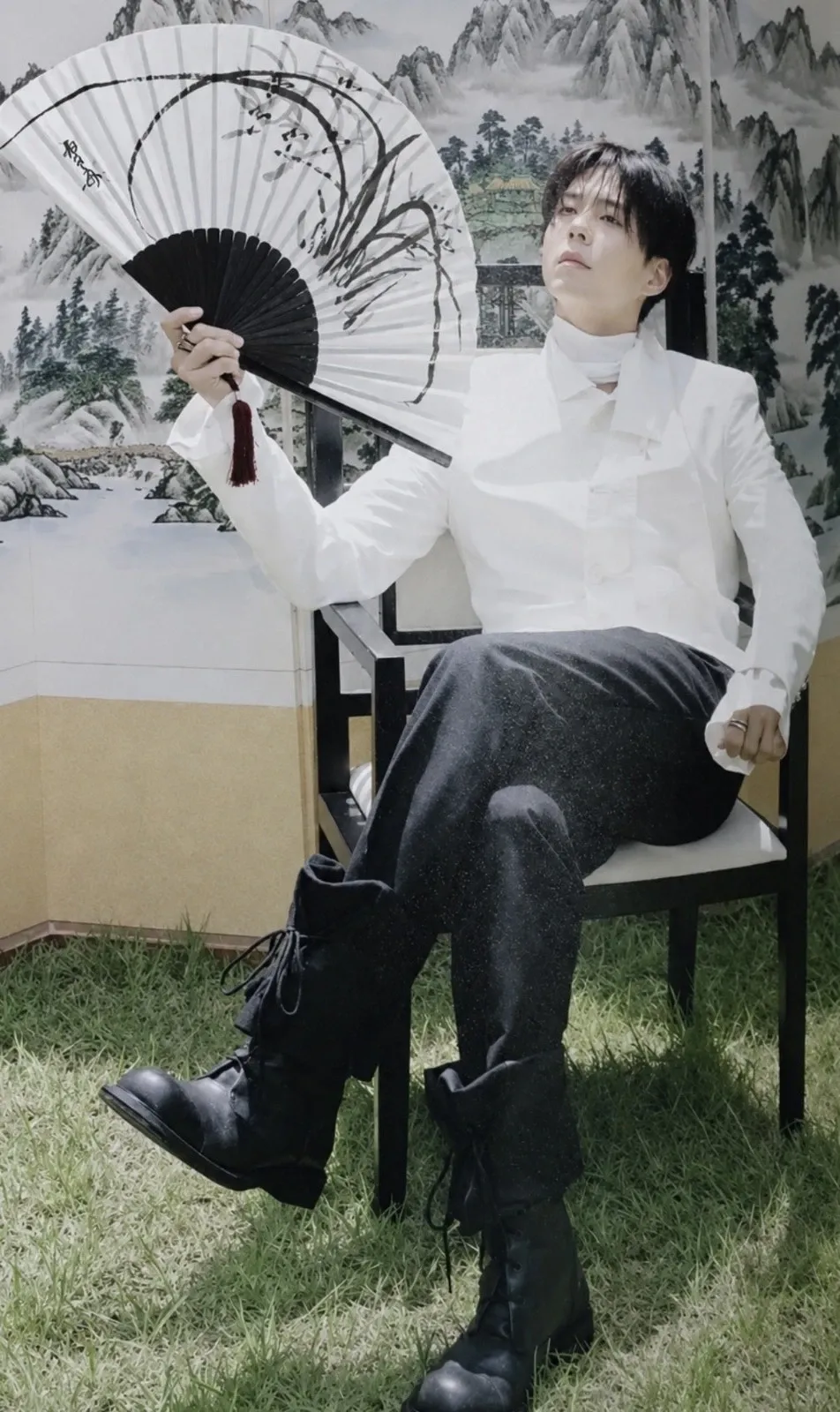 Representative background image loved by Park Bogum fandom