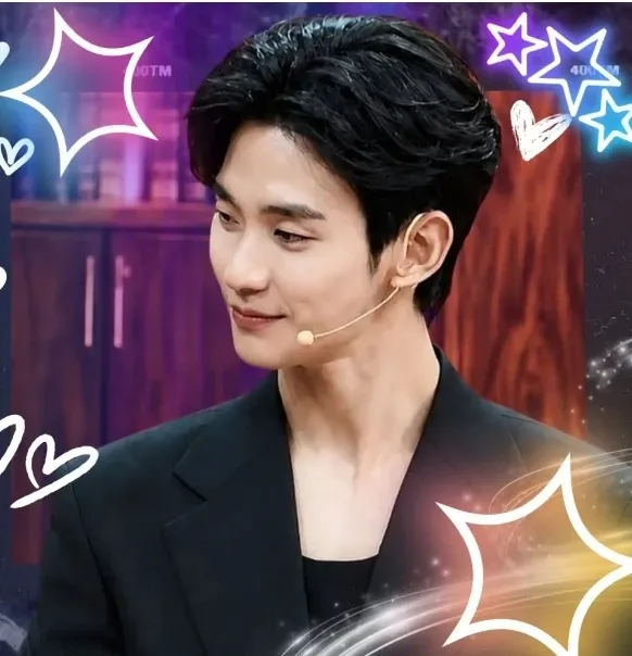 Recent activity shot of Kim Soohyun