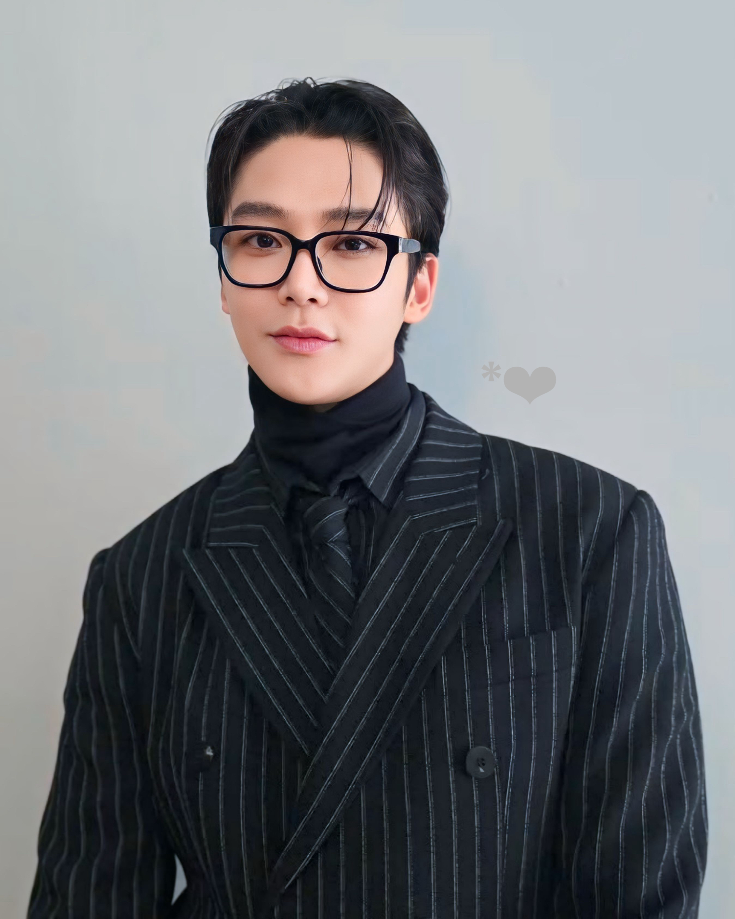 Foto kegiatan terbaru dari Rowoon