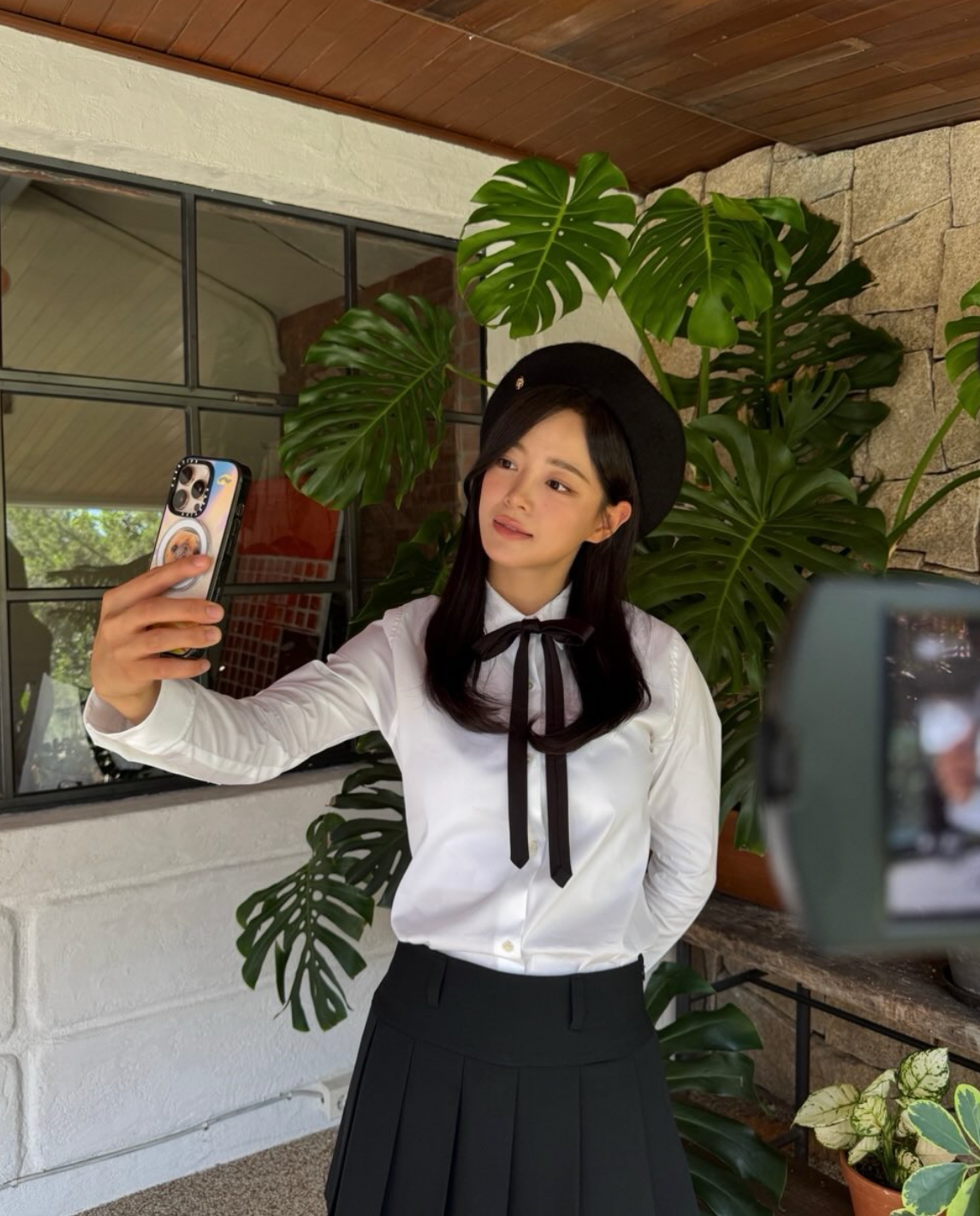 粉丝拍下的金世正瞬间