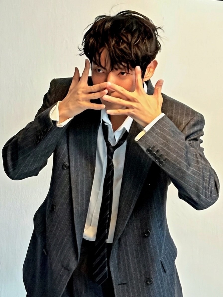 Foto terbaru dari Lee Joongi