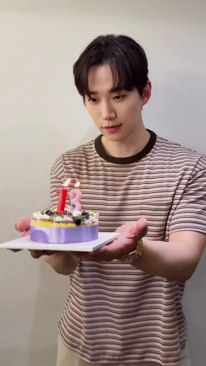 Foto kegiatan terbaru dari Lee Junho