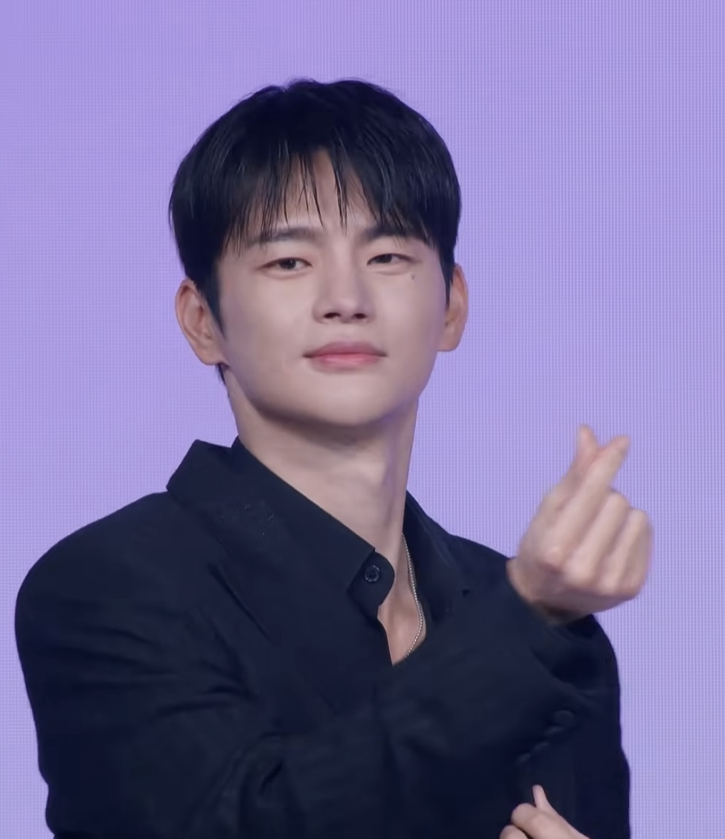 Foto terbaru dari Seo Inguk