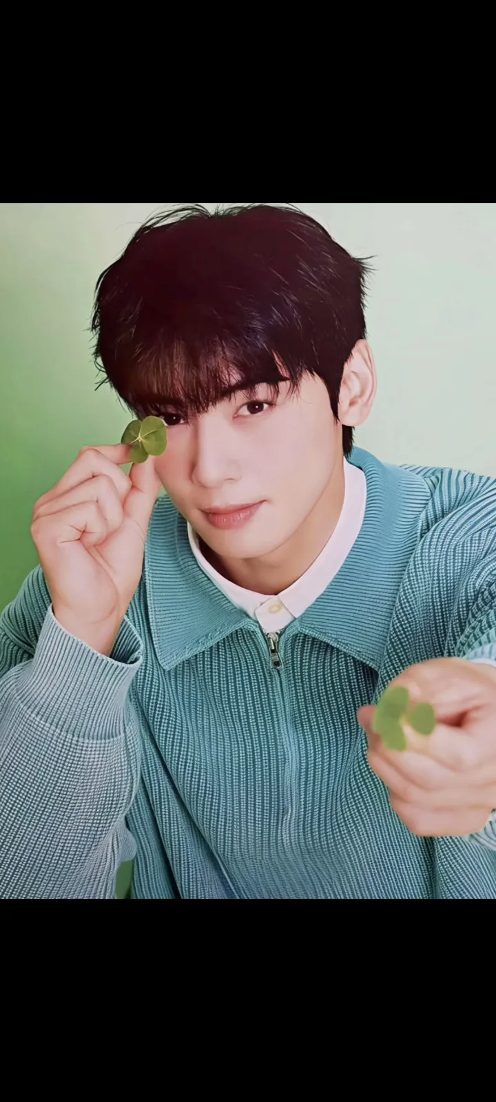 Emotional wallpaper shared by fans for Cha Eunwoo