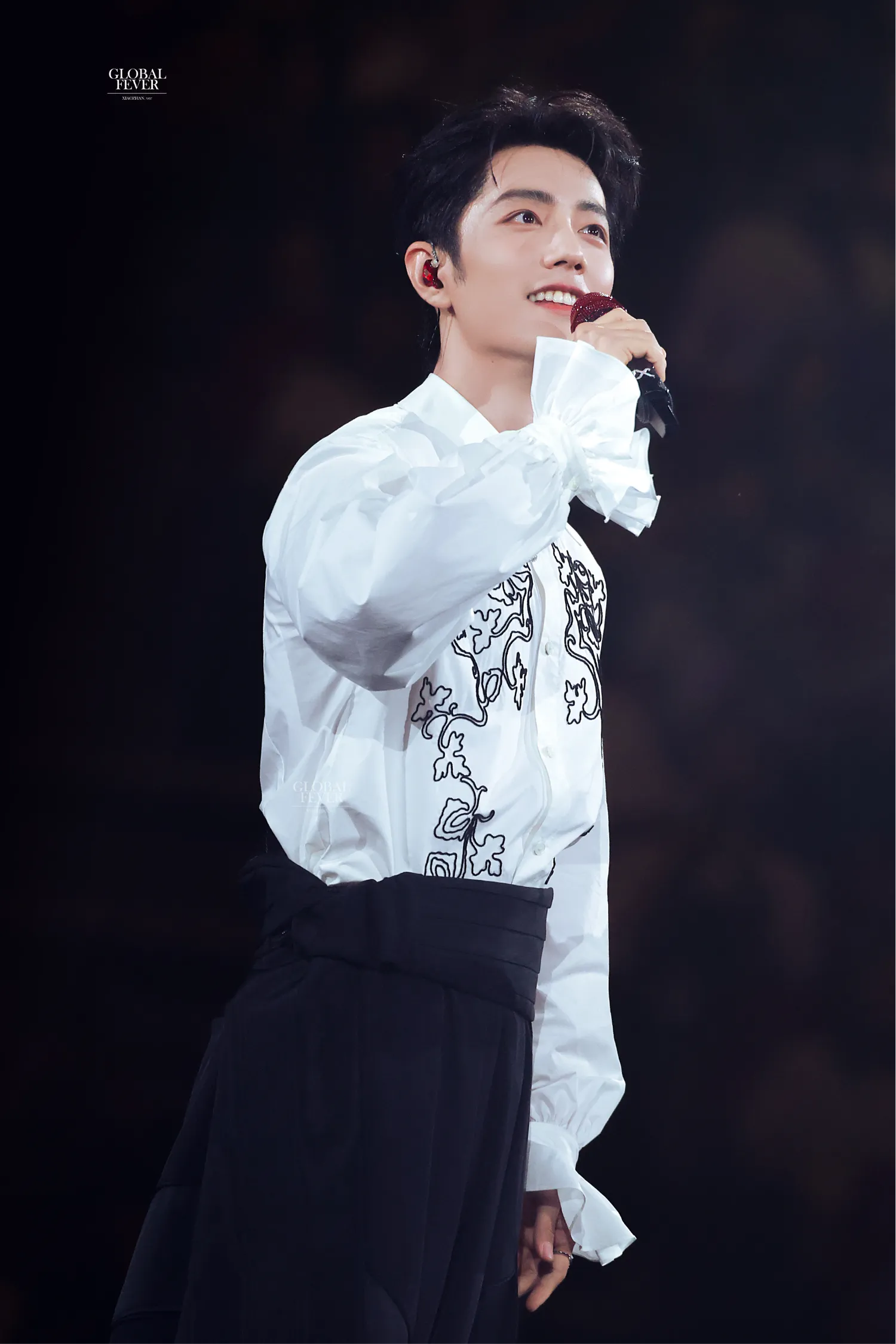 Behind-the-scenes cut of Xiao Zhan