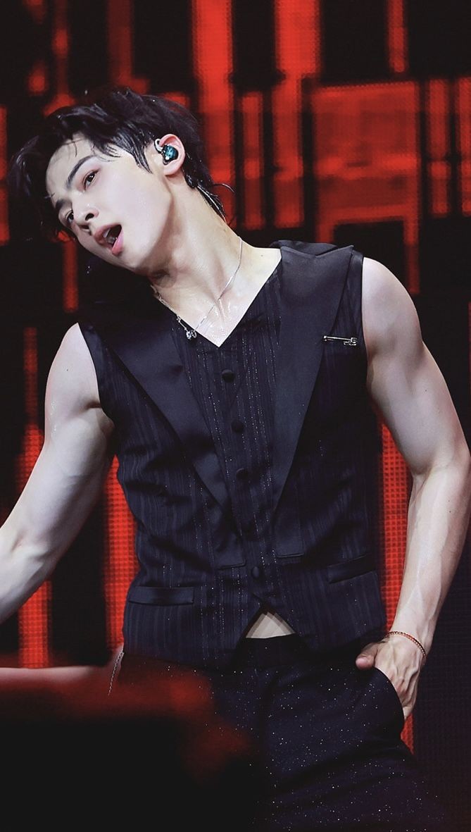 차은우의 팬들이 직접 만든 특별한 배경화면