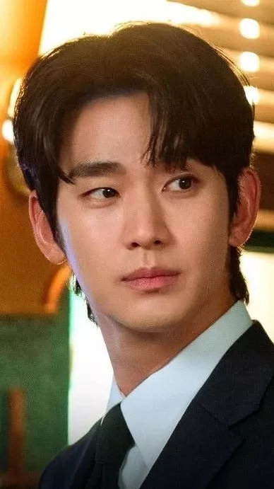 Emotional wallpaper shared by fans for Kim Soohyun