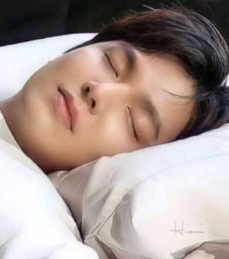 イ・ミンホの最近の活動ショット