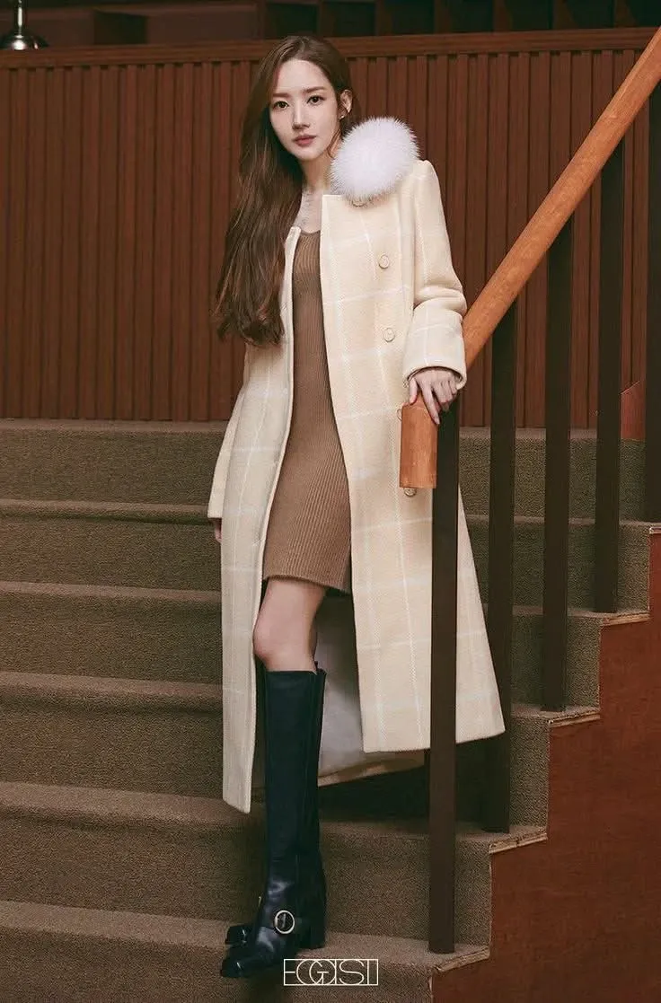 パク・ミニョンの最近の活動ショット