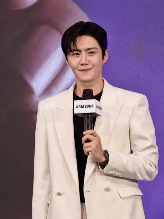 김선호의 비하인드 컷
