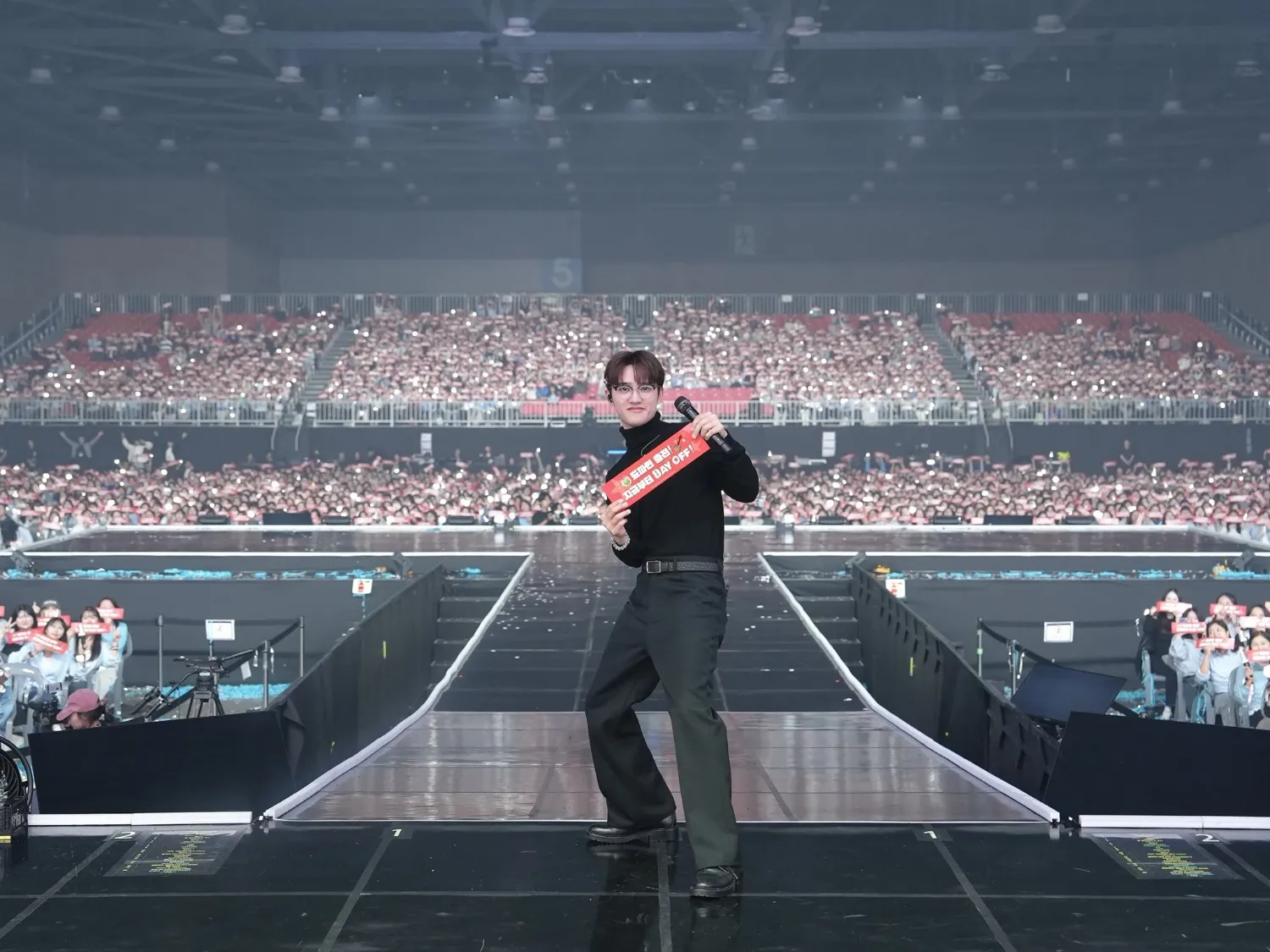 Foto terbaru dari Doh Kyungsoo (D.O.)