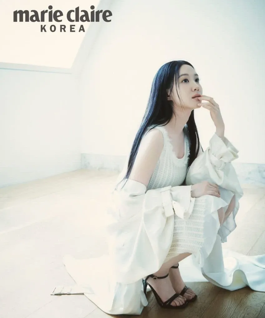 Behind-the-scenes cut of Park Eunbin