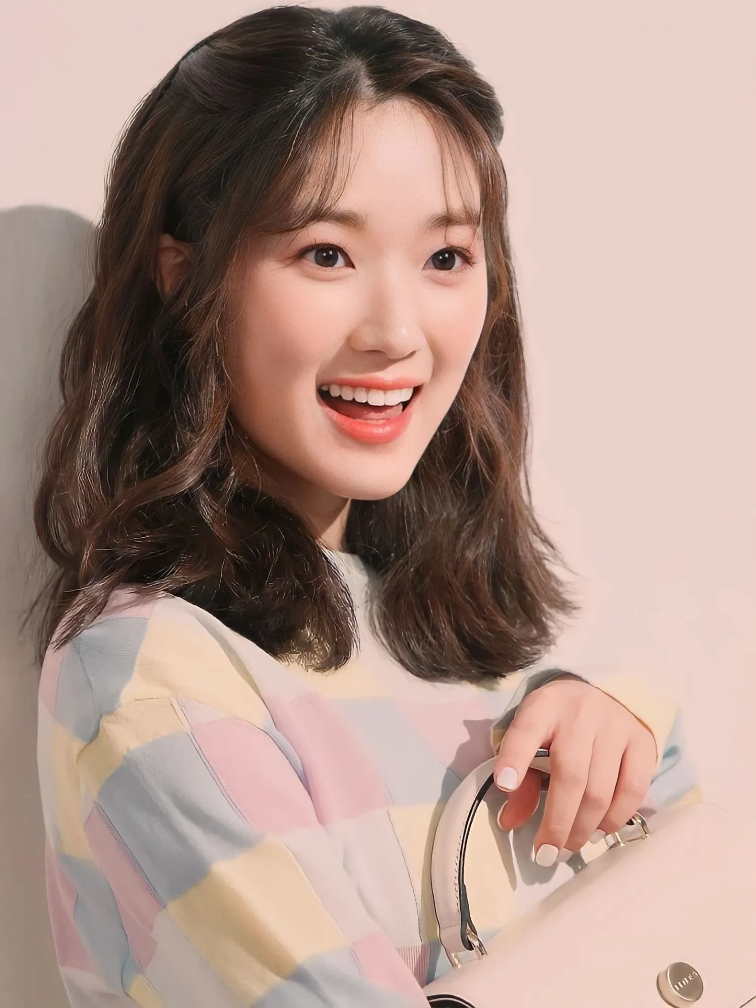 Latest photo of Kim Hyeyoon