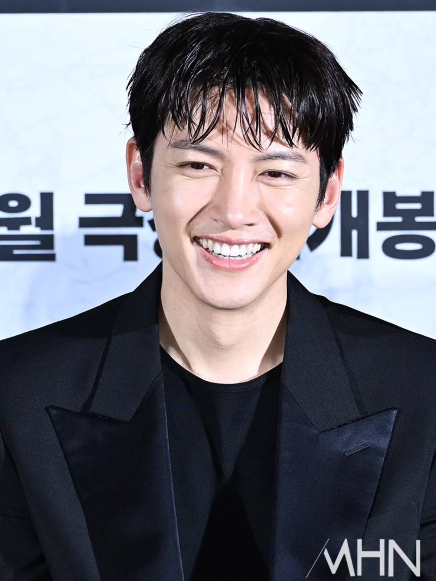 Latest photo of Ji Changwook