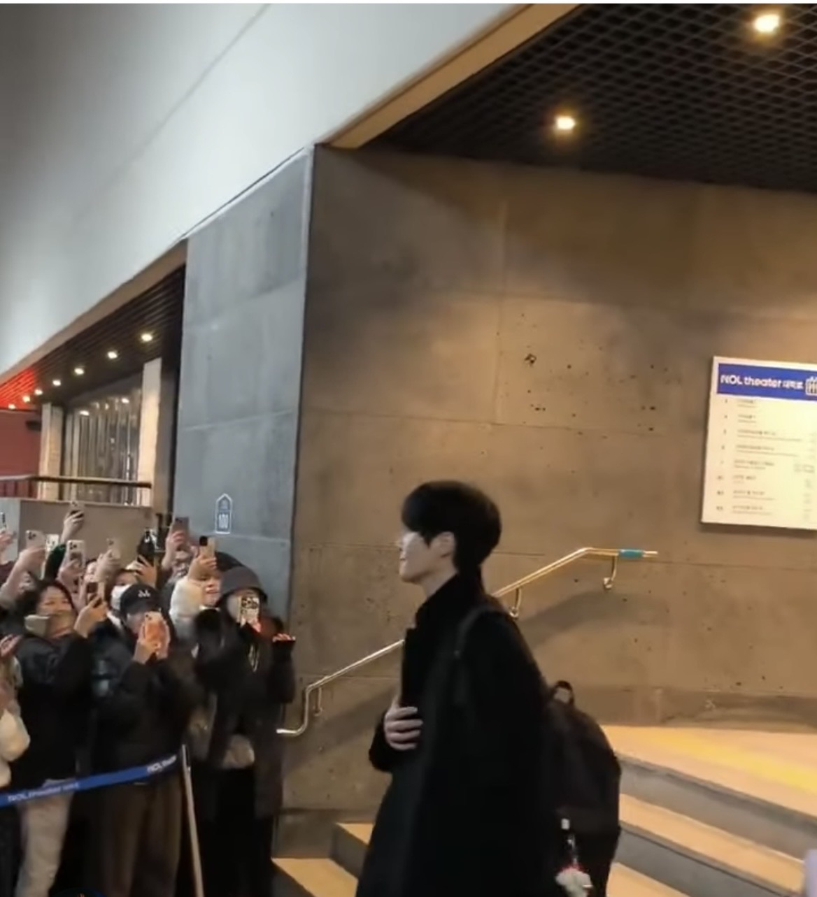 Momen yang diabadikan oleh penggemar Kim Seonho