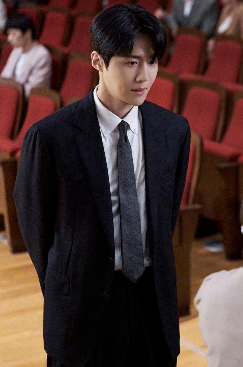 A moment captured by a fan of Kim Seonho