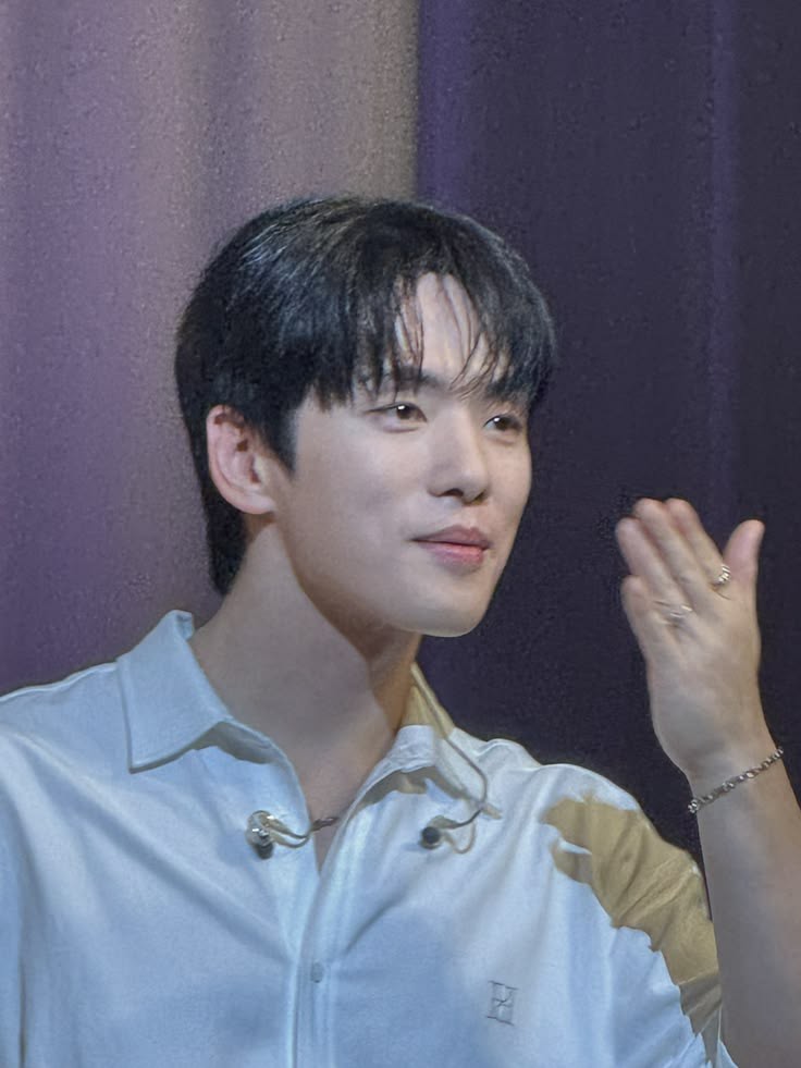 김정현의 최신 사진