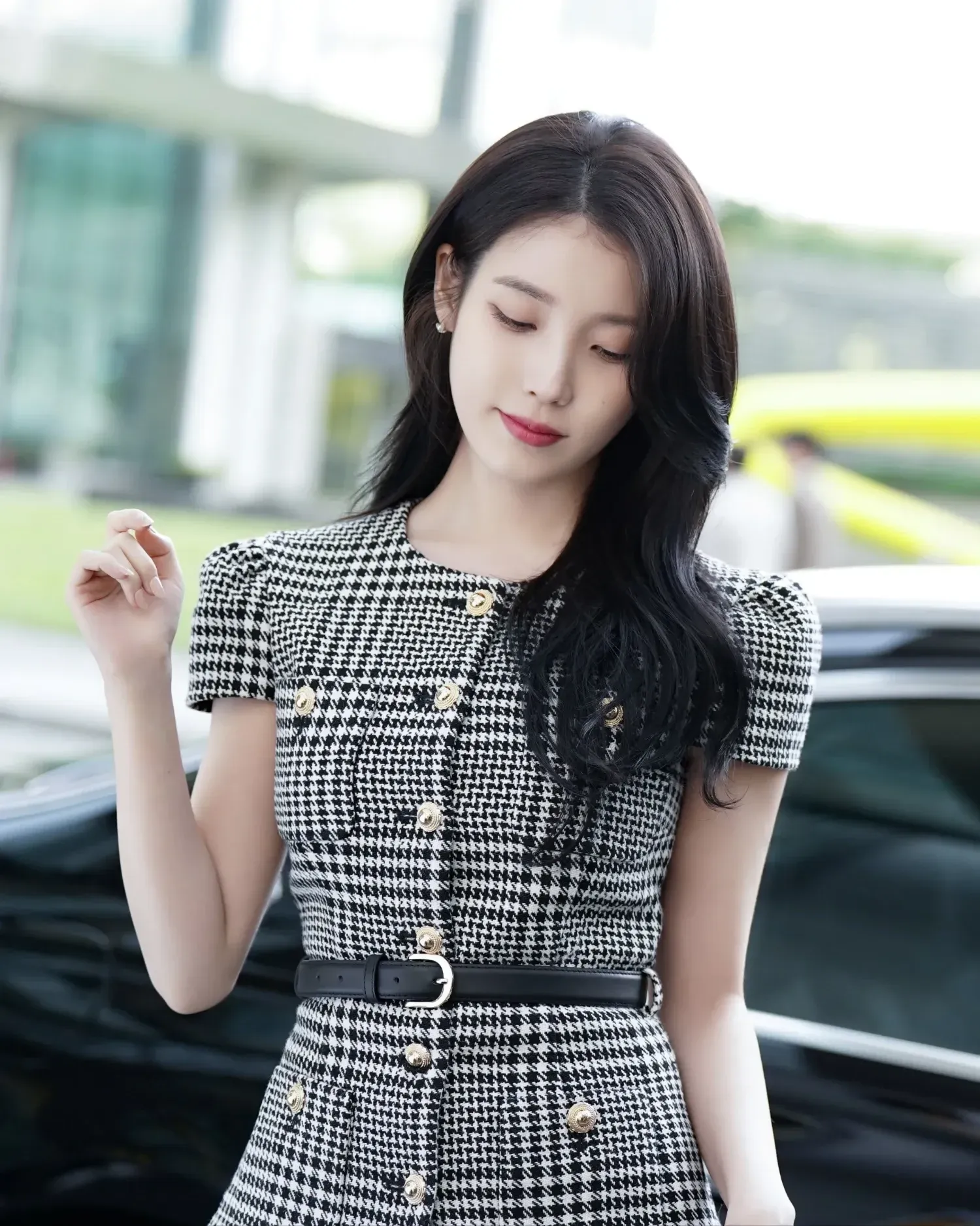 Cuplikan di balik layar dari IU