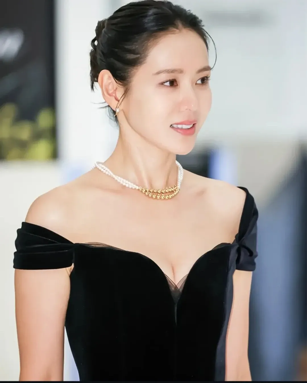 Recent activity shot of Son Yejin