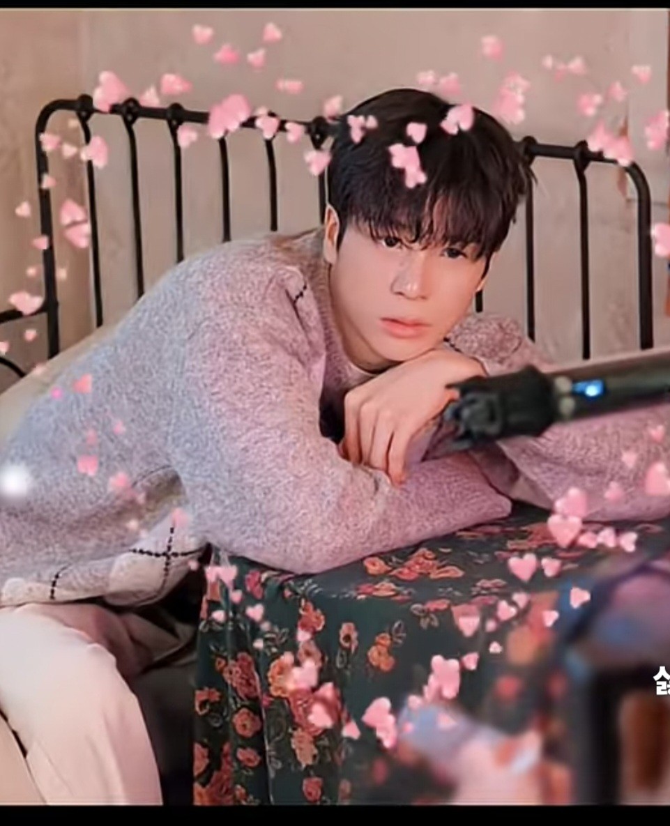 粉丝拍下的郑东元瞬间