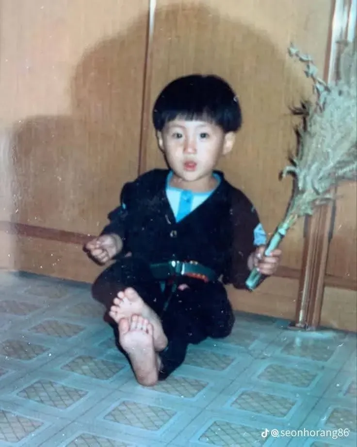 Momen yang diabadikan oleh penggemar Kim Seonho