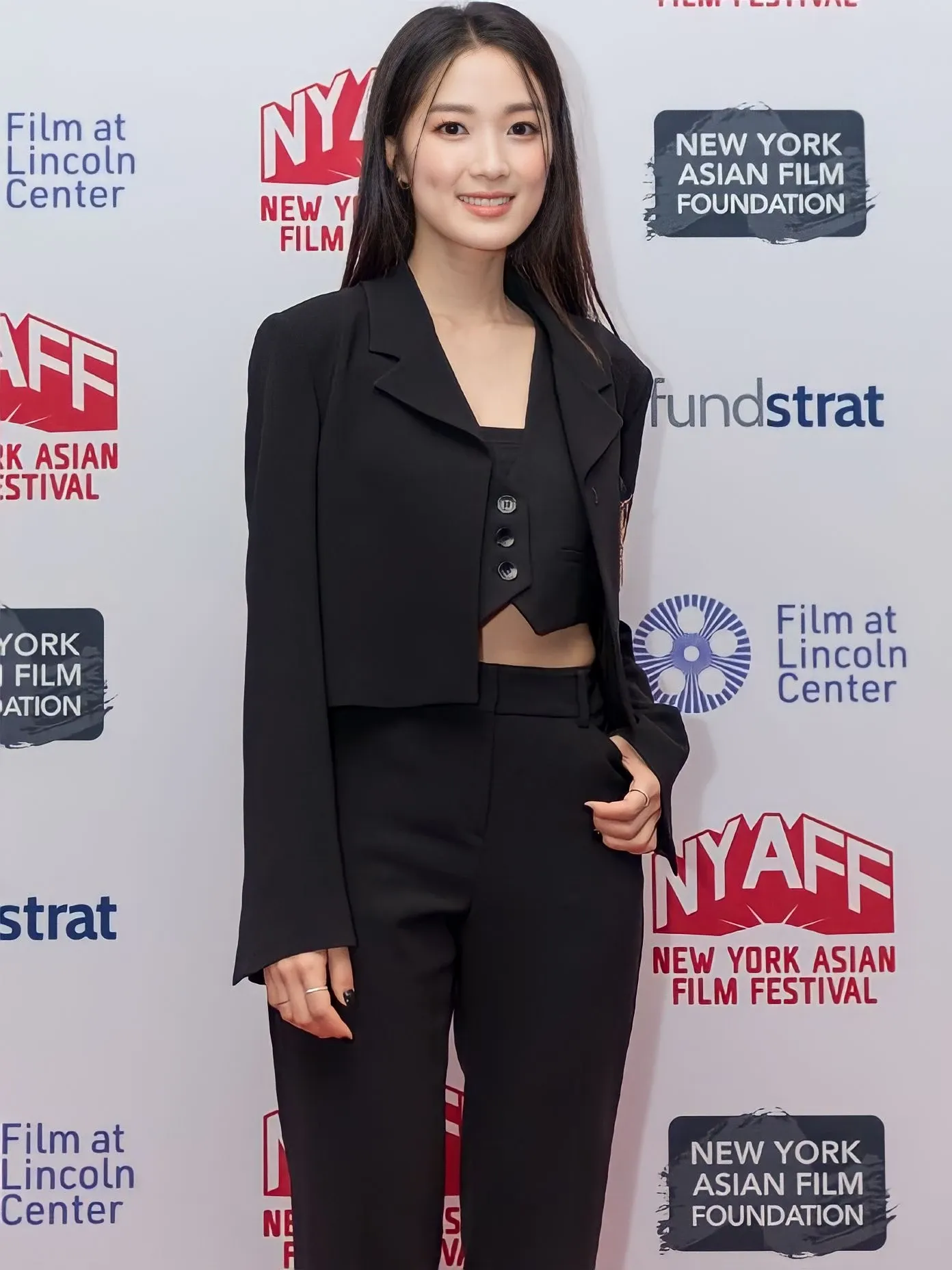 Latest photo of Kim Hyeyoon