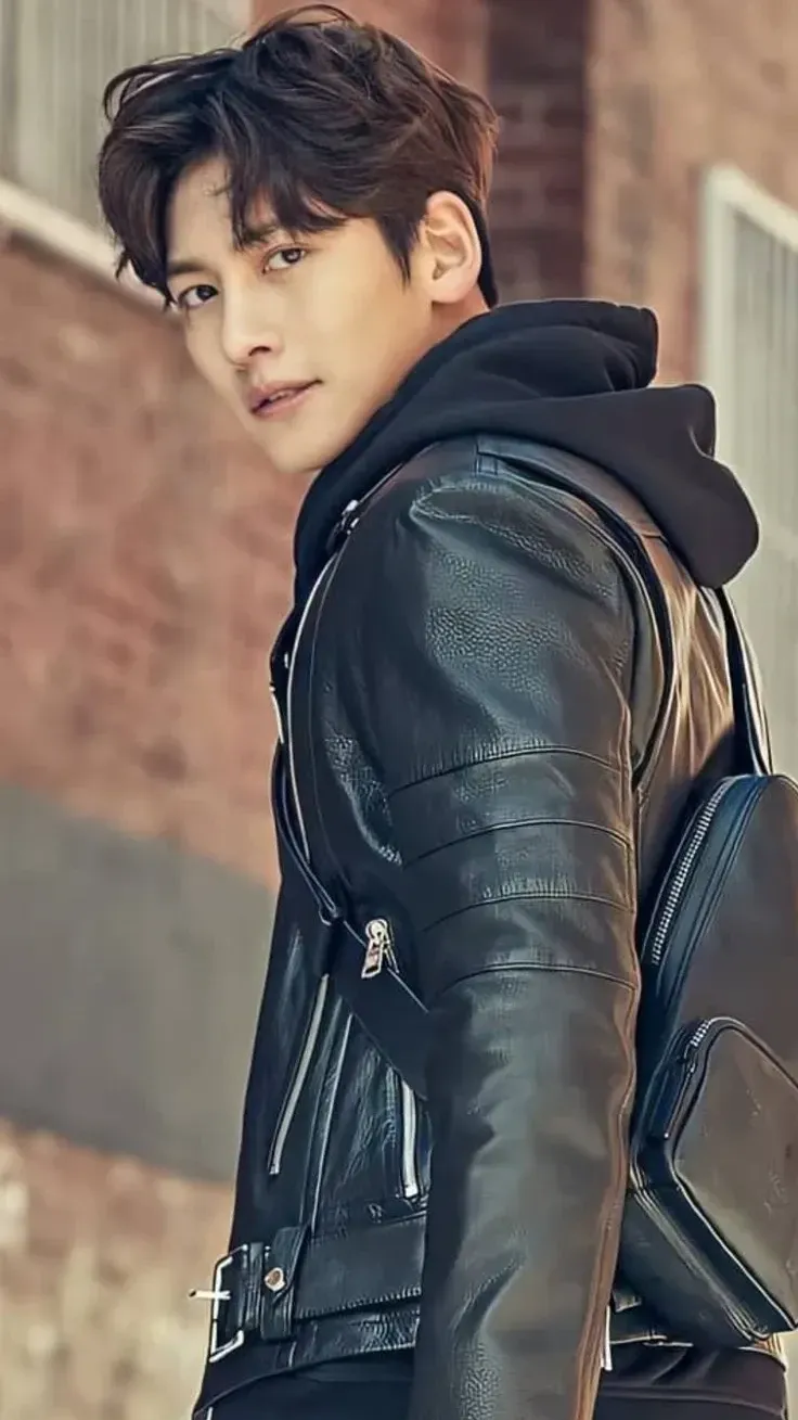 A moment captured by a fan of Ji Changwook