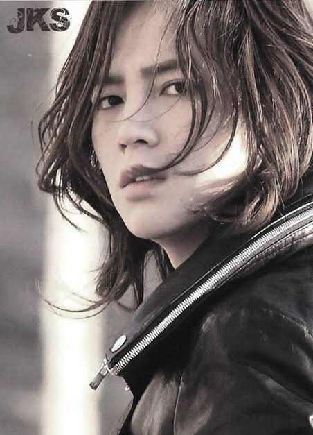 Recent activity shot of Jang Geunsuk