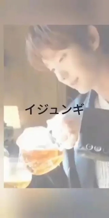 Latest photo of Lee Joongi