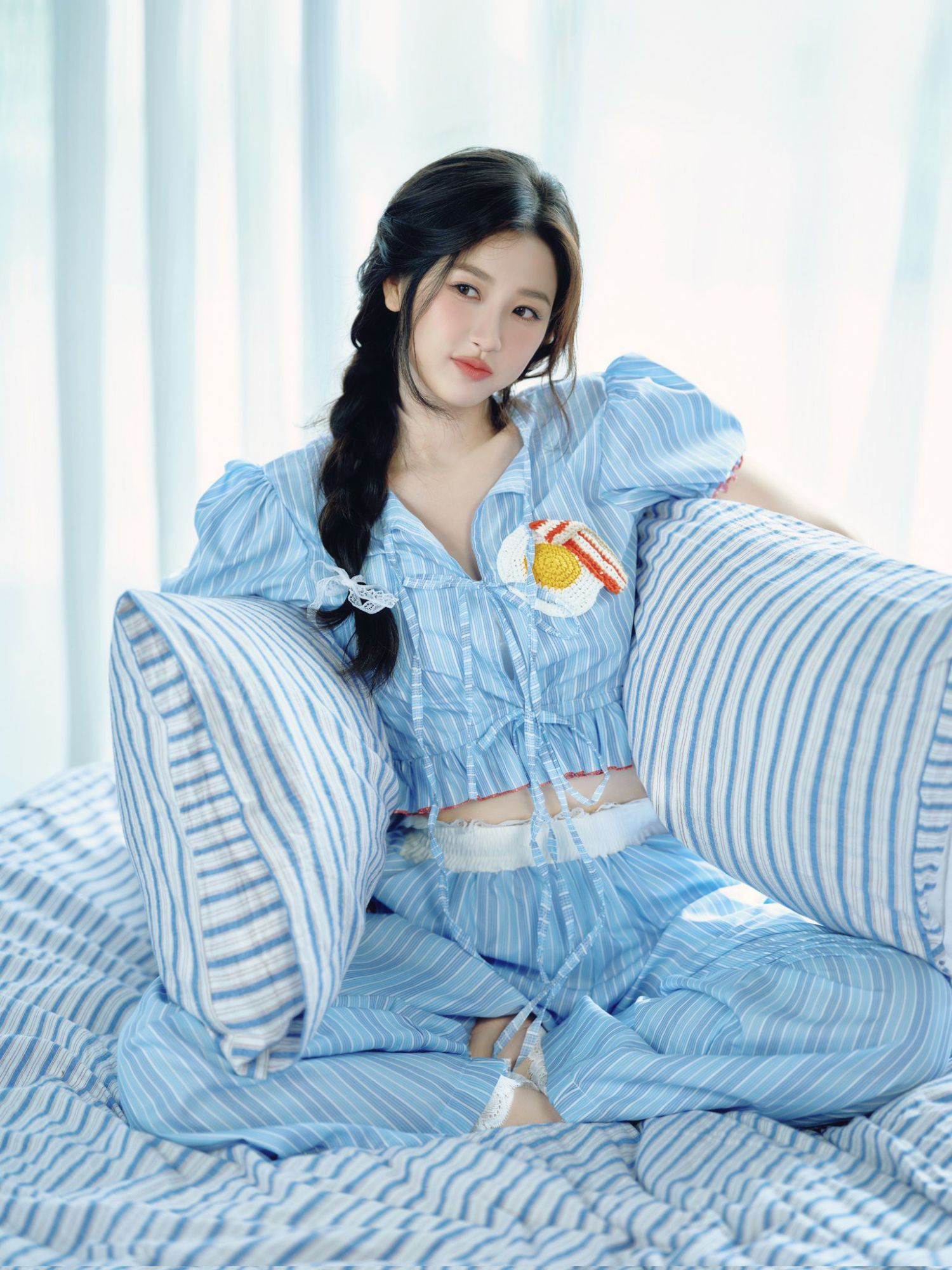 A moment captured by a fan of Esther Yu