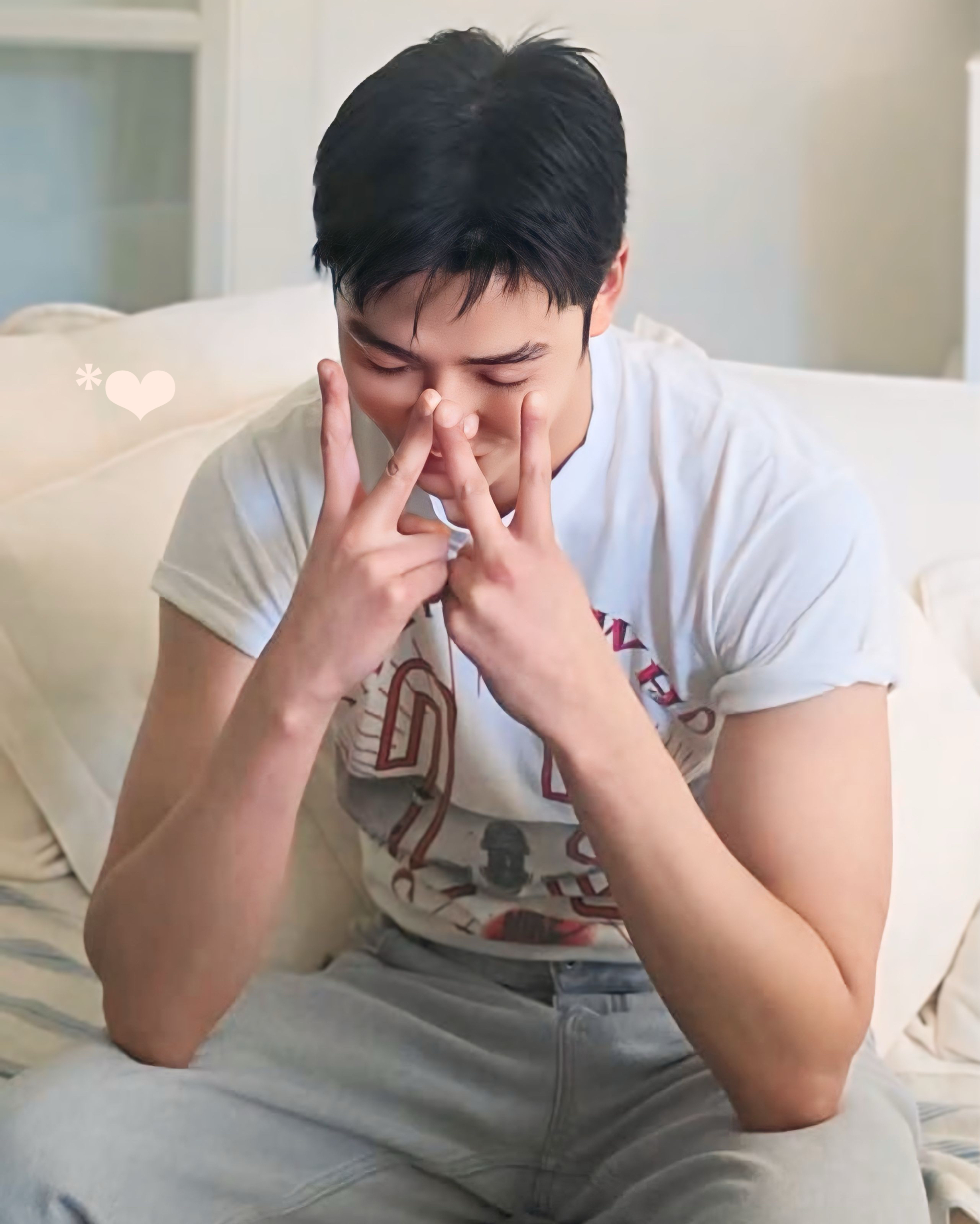 Momen yang diabadikan oleh penggemar Rowoon