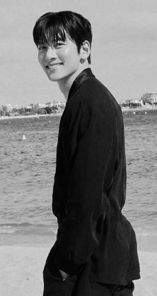 지창욱의 최신 사진