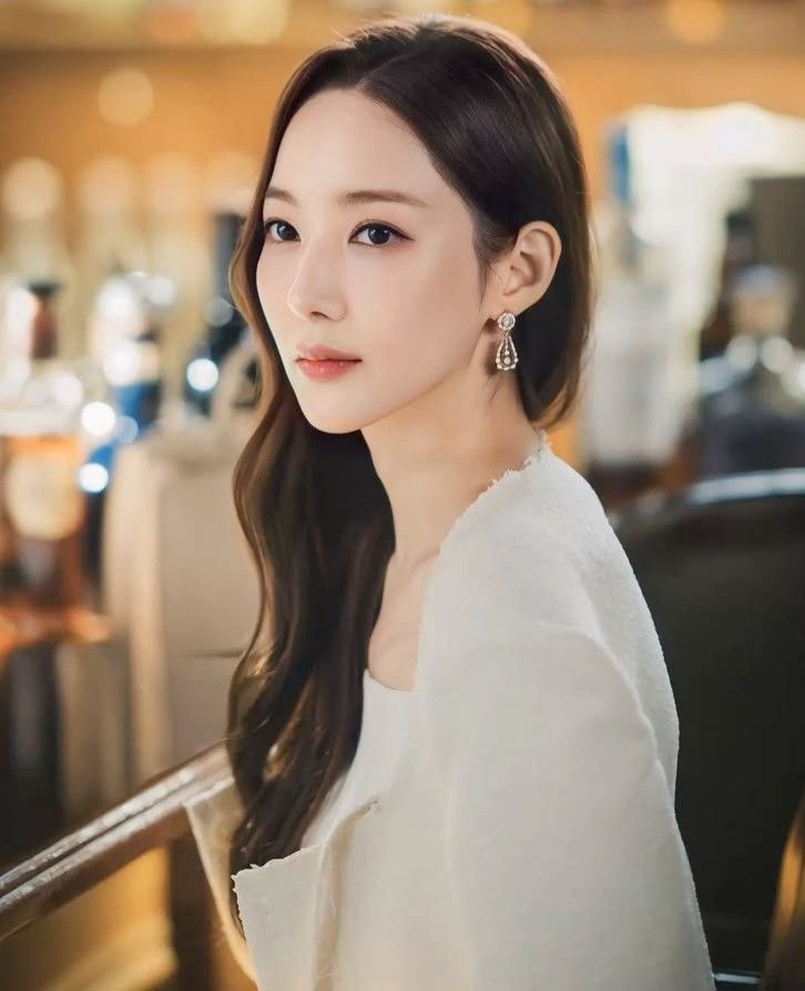 朴敏英的近期活動照