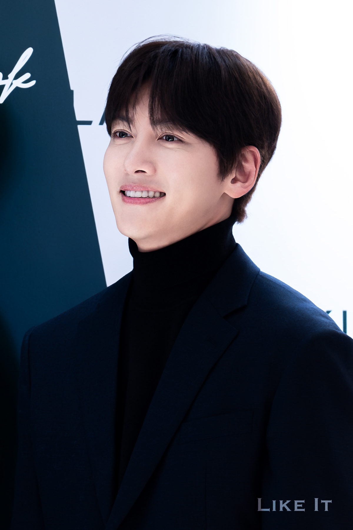 지창욱 최근 활동샷