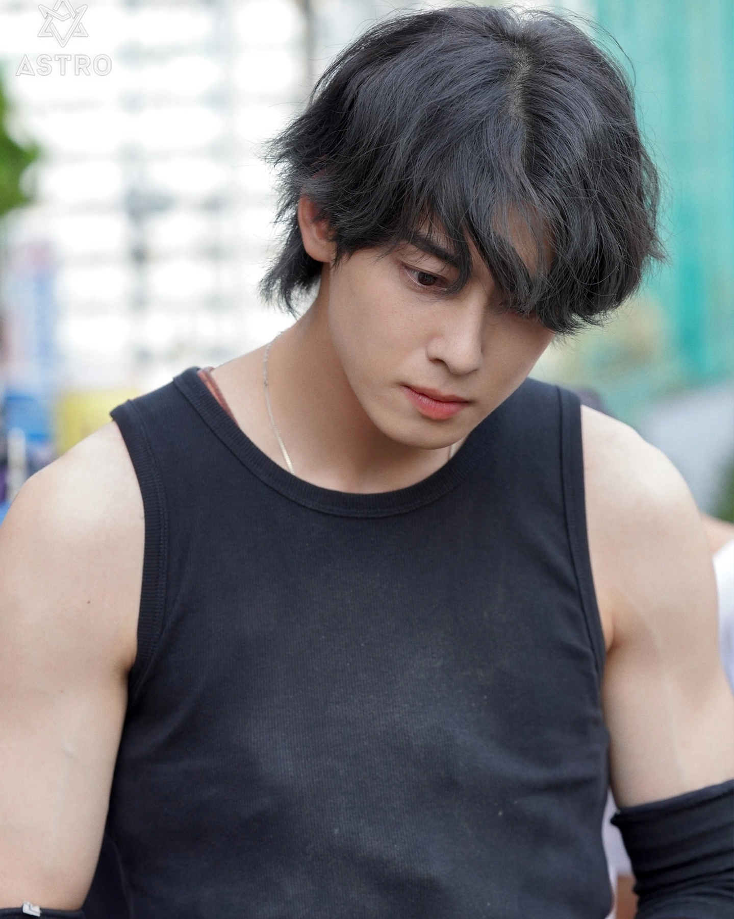 Recent activity shot of Cha Eunwoo