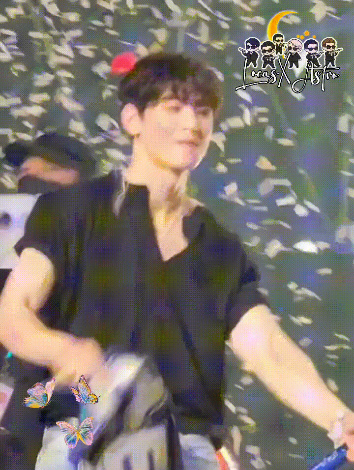 粉丝拍下的车银优瞬间