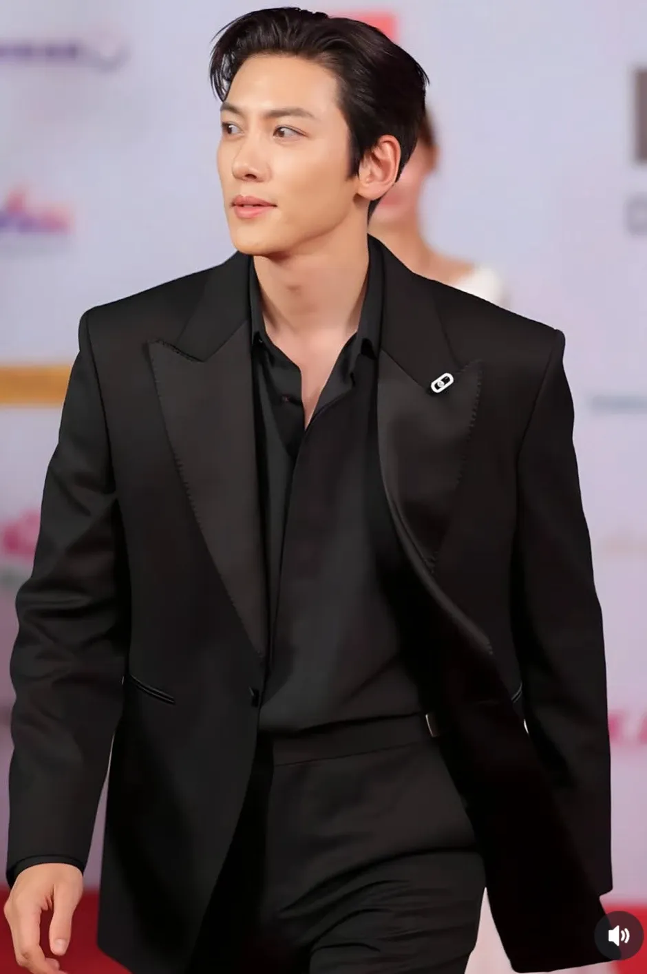 Recent activity shot of Ji Changwook