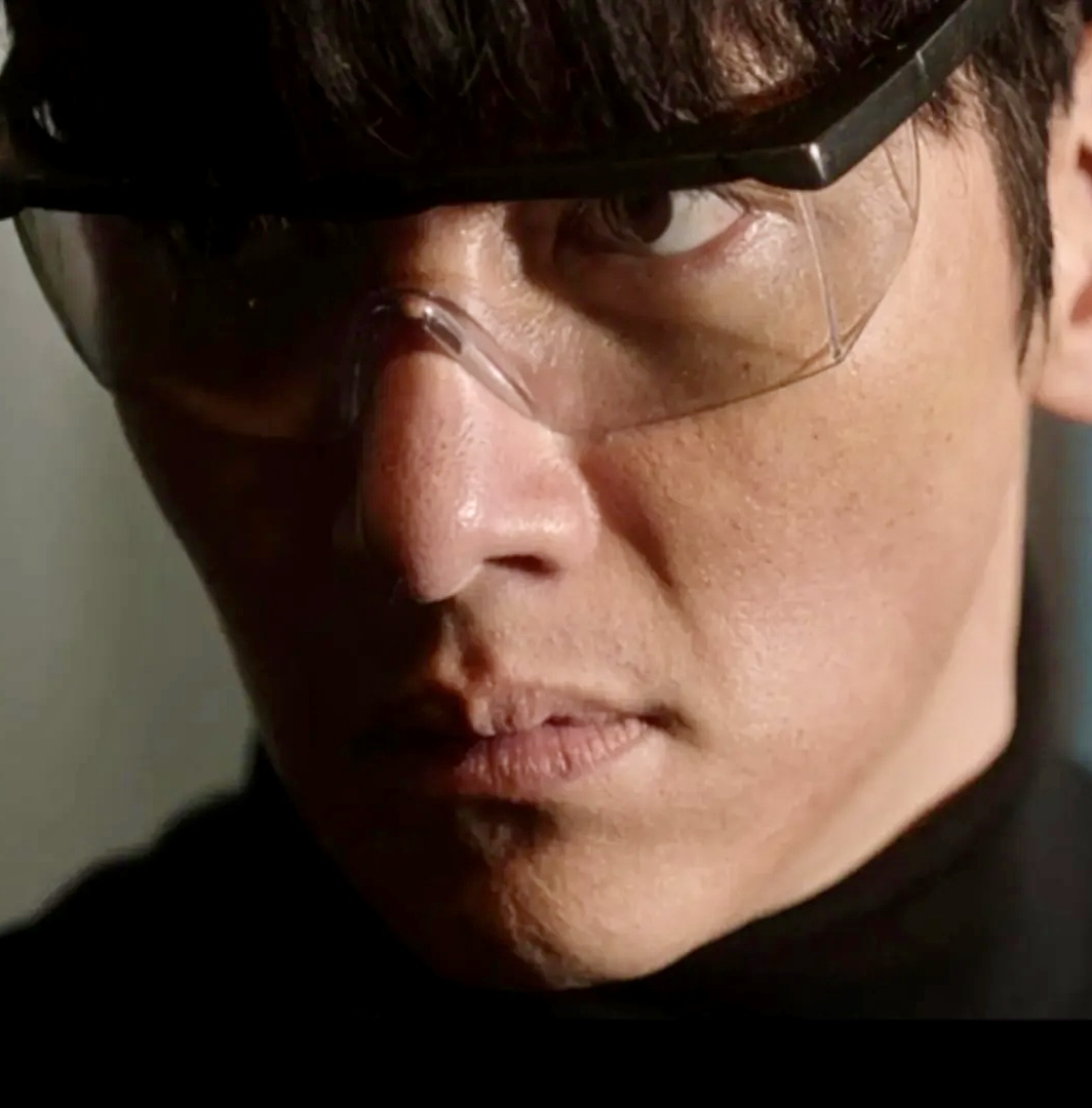 粉丝拍下的池昌旭瞬间