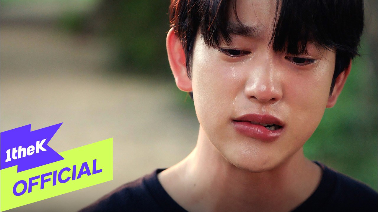 Recent activity shot of Park Jinyoung