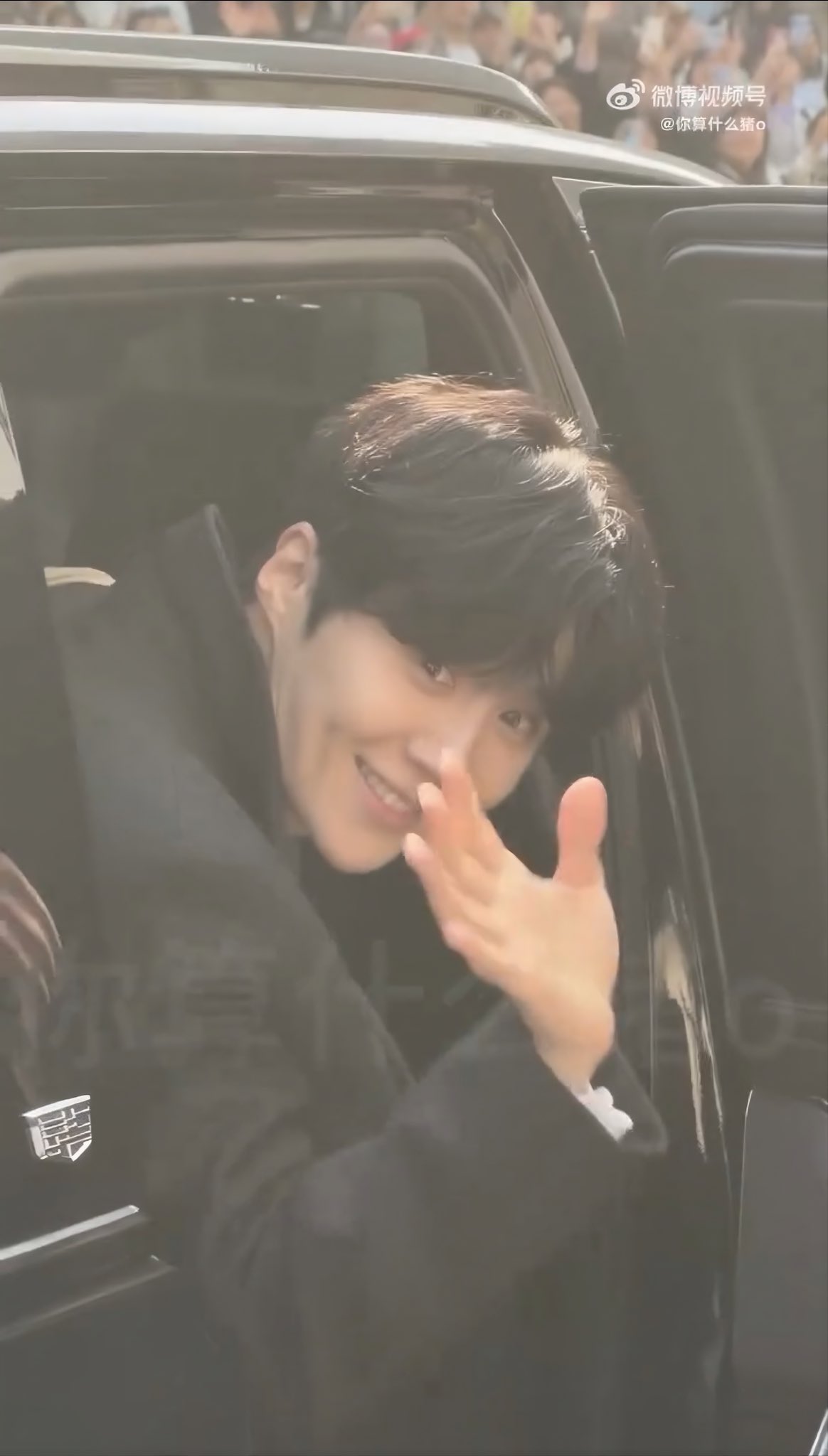 キム・ソンホの最近の活動ショット