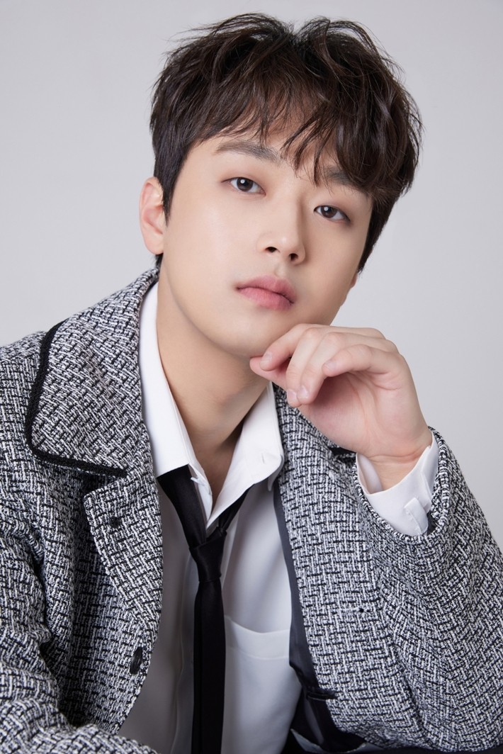 Foto kegiatan terbaru dari Lee Chanwon