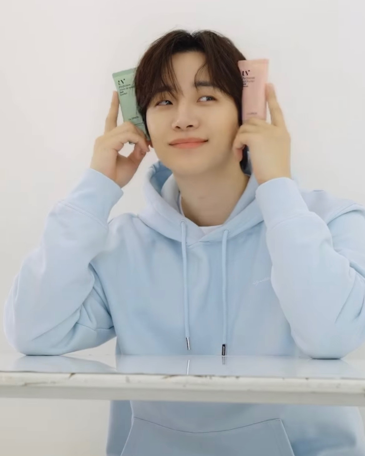 イ・ジュノのビハインドカット