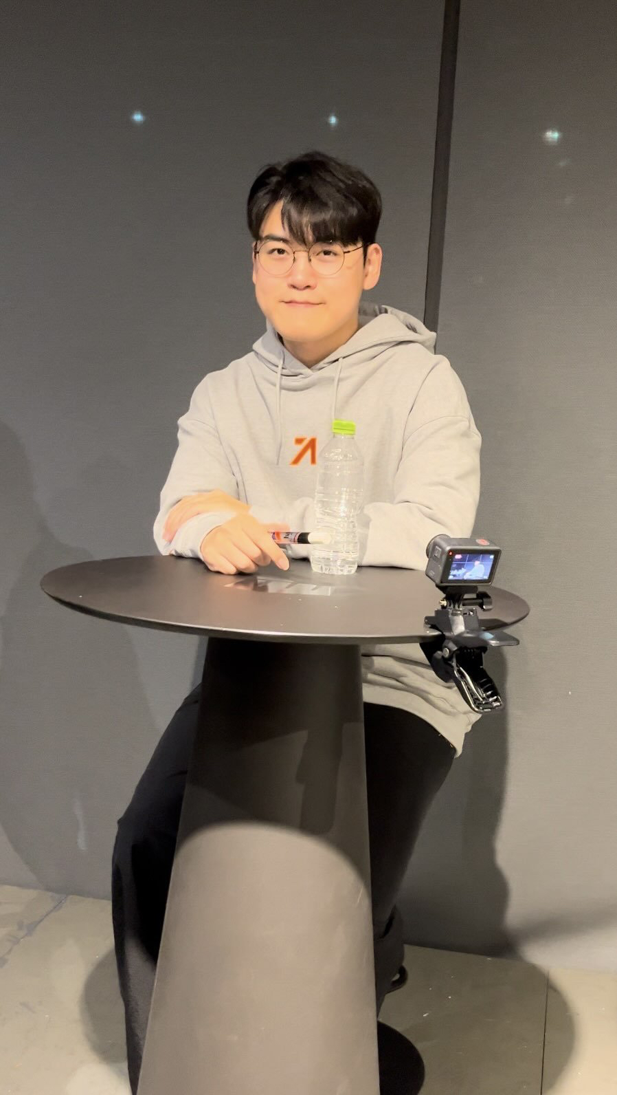 구마유시 커뮤니티에서 인기있는 오늘의 배경화면