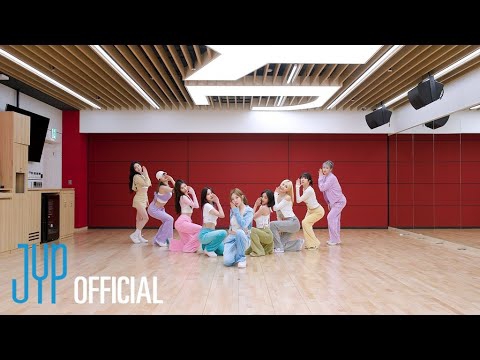 다현의 비하인드 컷