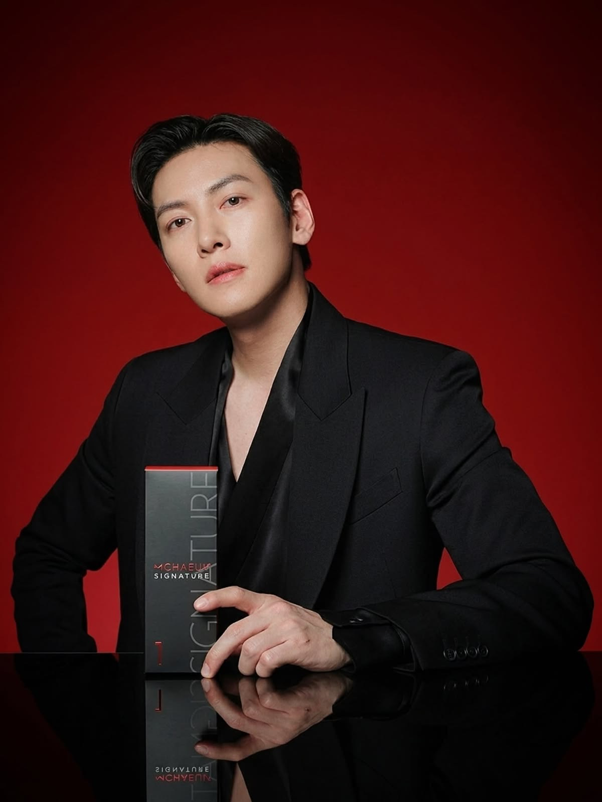 Behind-the-scenes cut of Ji Changwook