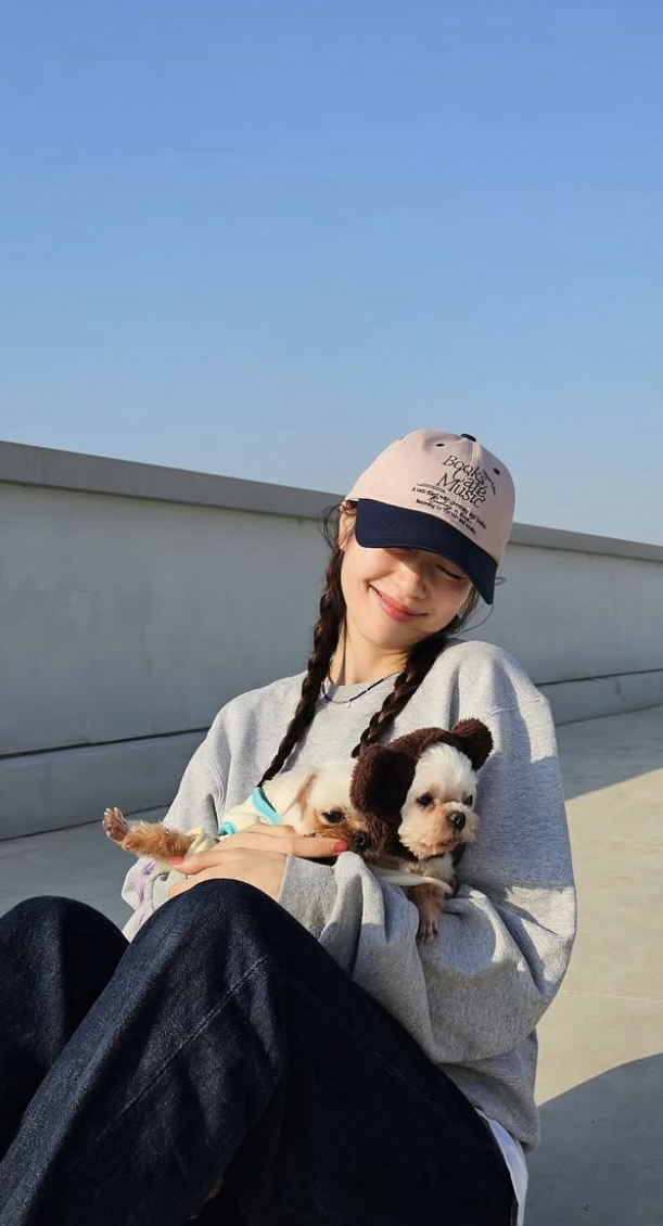 정소민 커뮤니티에서 인기있는 오늘의 배경화면