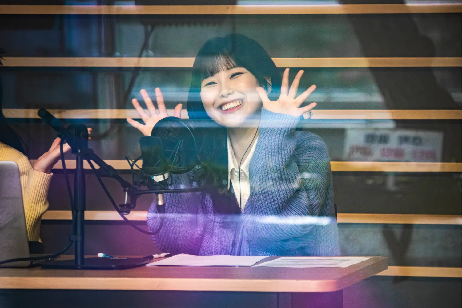 Behind-the-scenes cut of Hong Seongyun