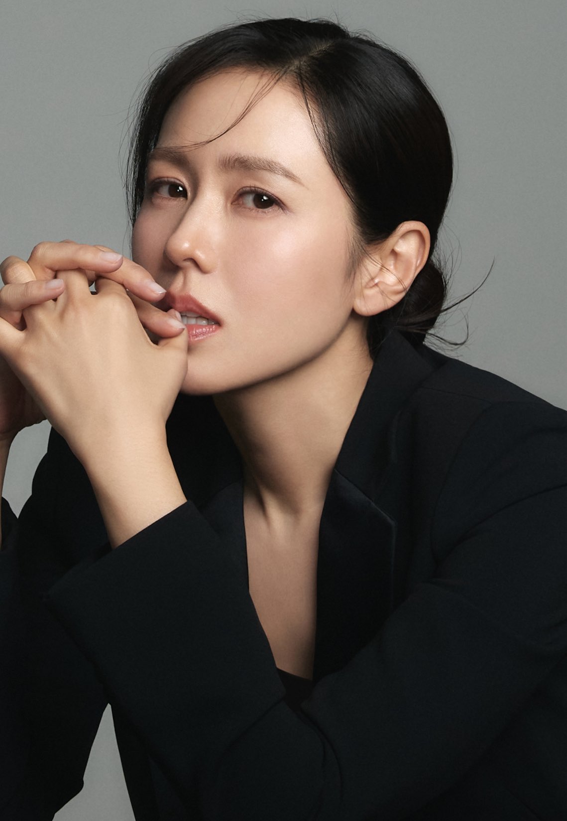 Cuplikan di balik layar dari Son Yejin