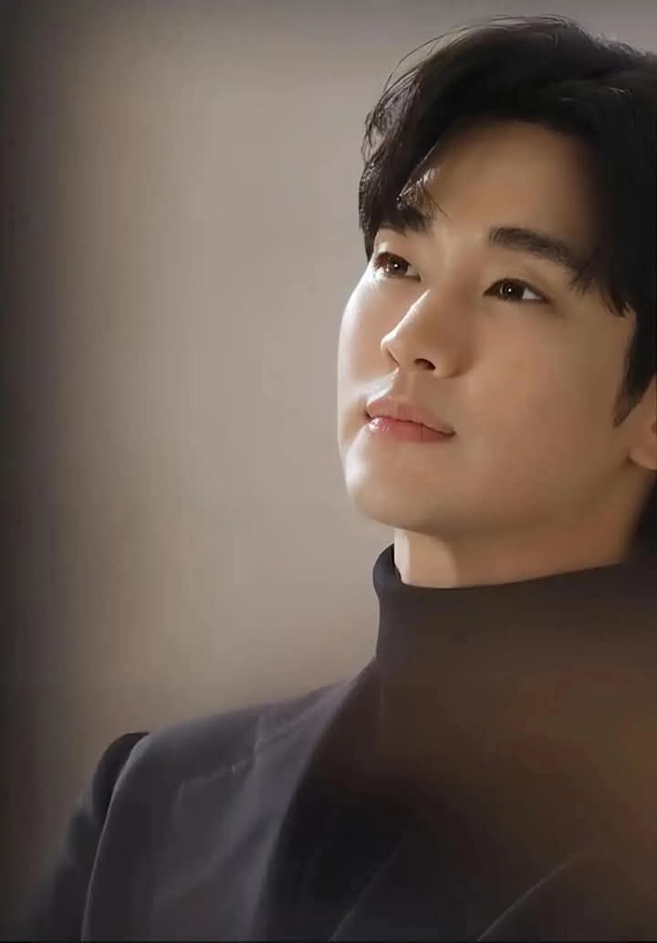 Behind-the-scenes cut of Kim Soohyun